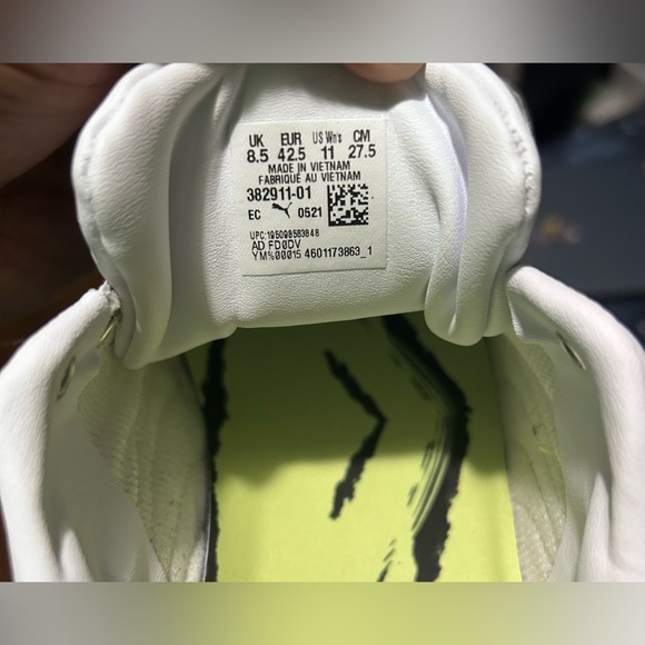 Puma White shoes - Picture 4 of 4